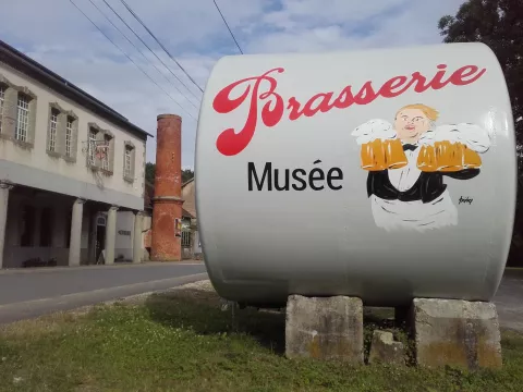 LA BRASSERIE MUSÉE DE VILLE SUR ILLON